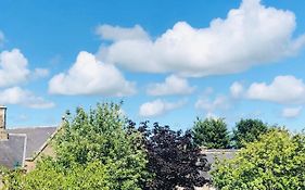 The Aberdeen Arms Hotel